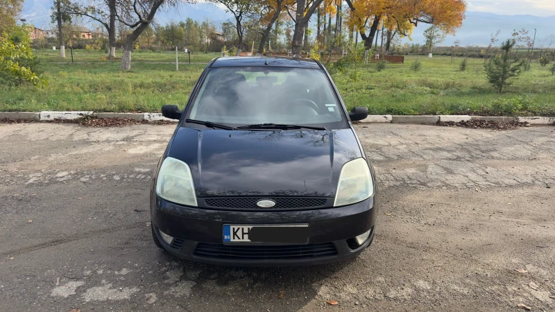 Ford Fiesta, снимка 1 - Автомобили и джипове - 47543854