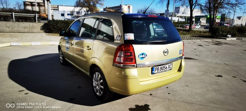 Opel Zafira, снимка 4 - Автомобили и джипове - 48753153