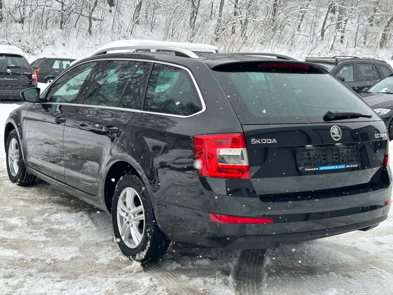 Skoda Octavia BENZIN* LED* TOP* , снимка 5 - Автомобили и джипове - 49188754