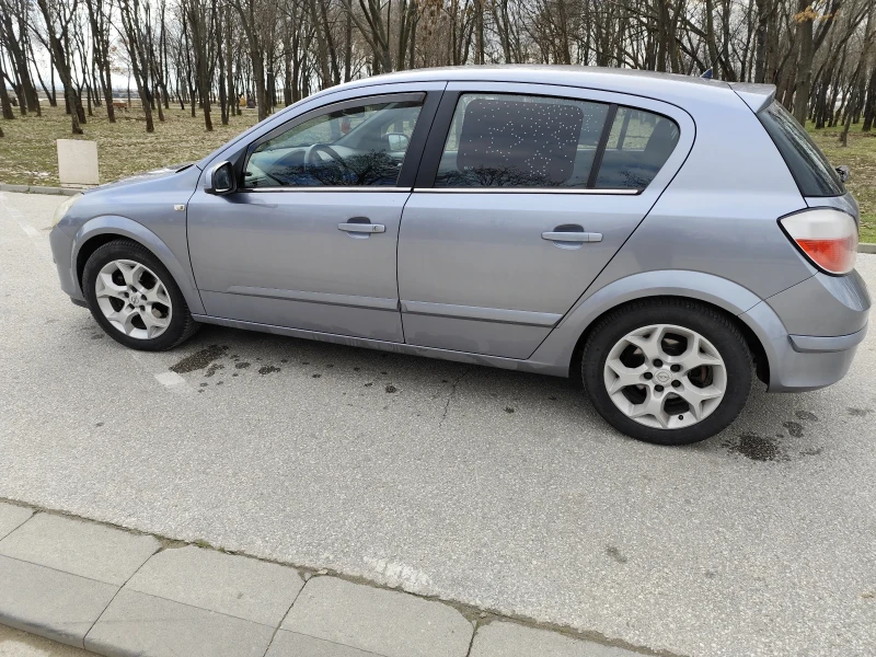 Opel Astra 1.6i, снимка 3 - Автомобили и джипове - 49267121