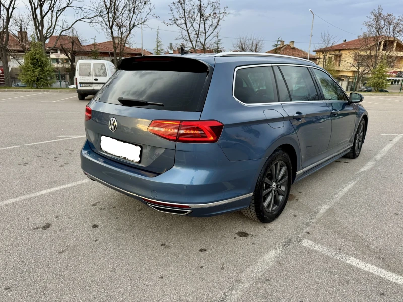 VW Passat 2.0TDI R-Line 4Motion Digital Distronic 240Hp FULL, снимка 4 - Автомобили и джипове - 49471136