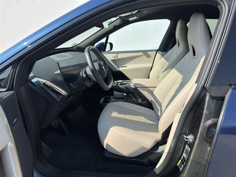 BMW iX xDrive40, снимка 8 - Автомобили и джипове - 51066508