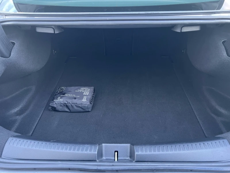 Mercedes-Benz CLA 180, снимка 11 - Автомобили и джипове - 51661113