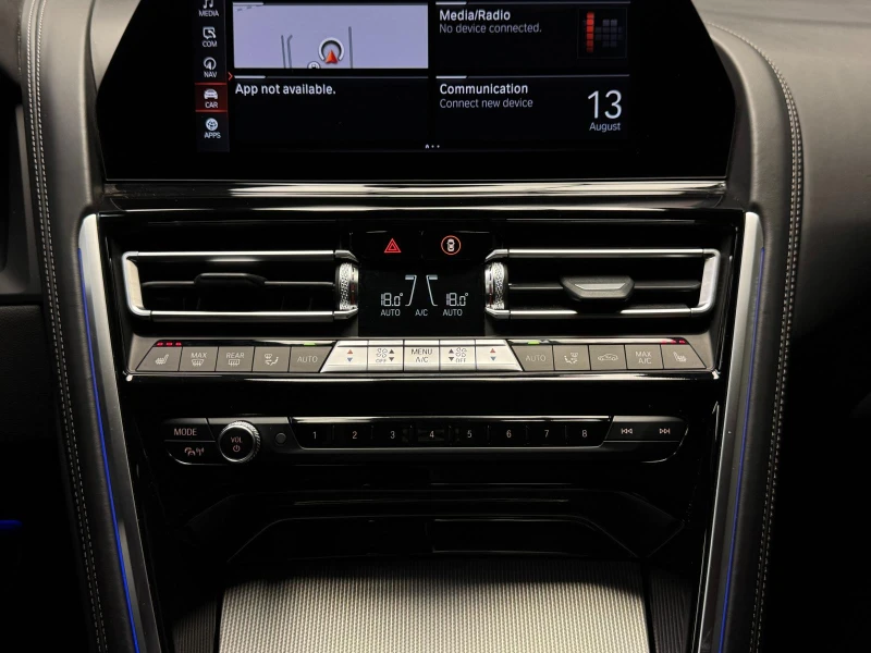 BMW 840 d xDrive M-sportpack H&K* Camera* Подгрев* , снимка 13 - Автомобили и джипове - 52558184