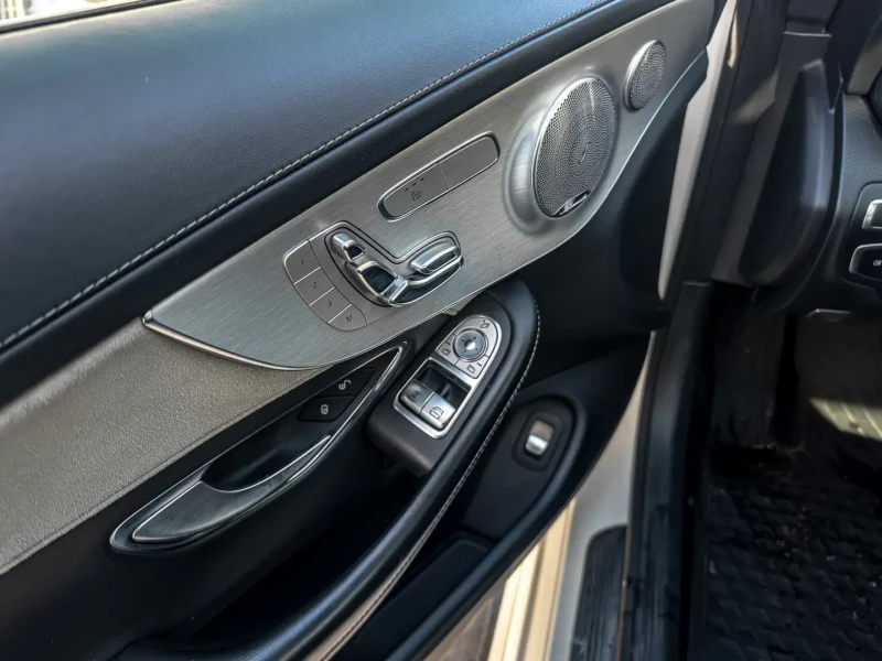 Mercedes-Benz C 63 AMG CARBON EDITION* BURMESTER* ADAPTIVE LED* FULL MAX*, снимка 7 - Автомобили и джипове - 52709698