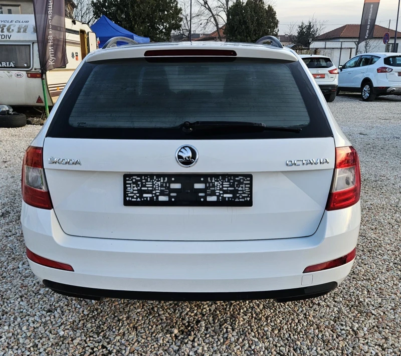 Skoda Octavia 1.6 TDI.., снимка 6 - Автомобили и джипове - 52844108