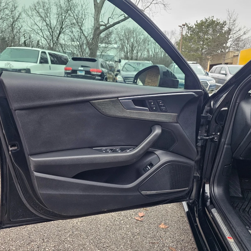 Audi A4 PREMIUM PLUS S-LINE, снимка 9 - Автомобили и джипове - 52937543