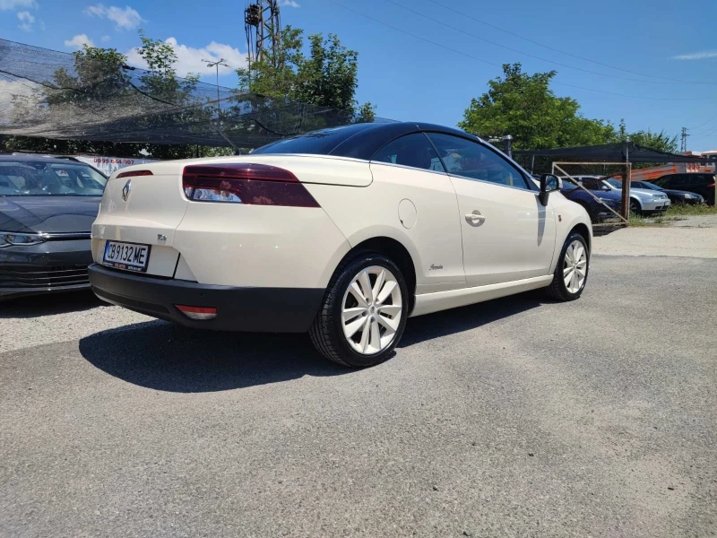 Renault Megane, снимка 2 - Автомобили и джипове - 53316569