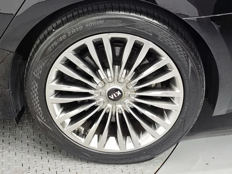 Kia K9 3.8 Gdi Awd Best Selectionⅰ, снимка 5 - Автомобили и джипове - 55689840