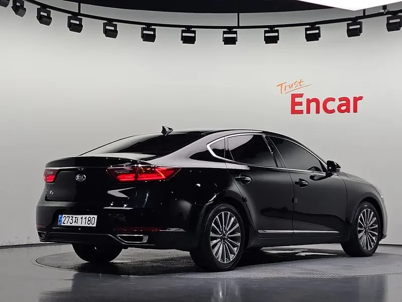 Kia K7 3.0 Lpi Luxury, снимка 2 - Автомобили и джипове - 55898378