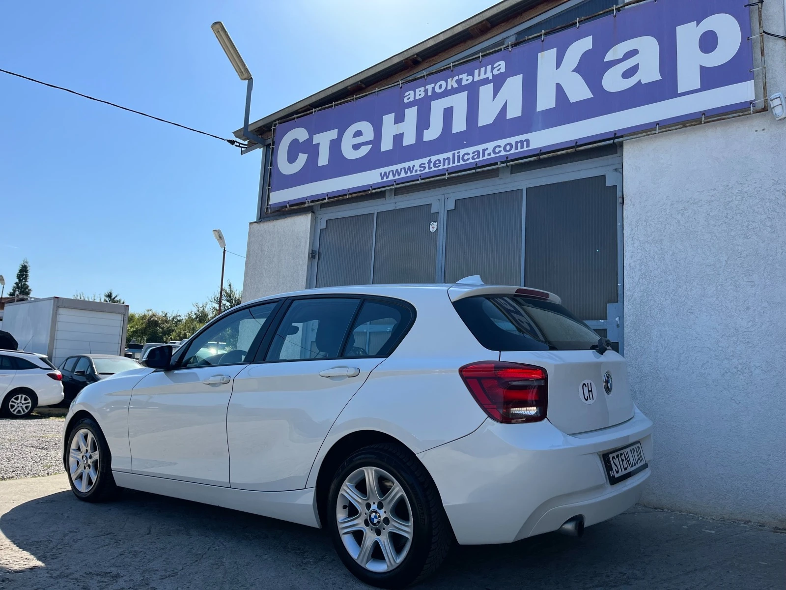 BMW 116  АВТОМАТИК+ НАВИГАЦИЯ - изображение 2