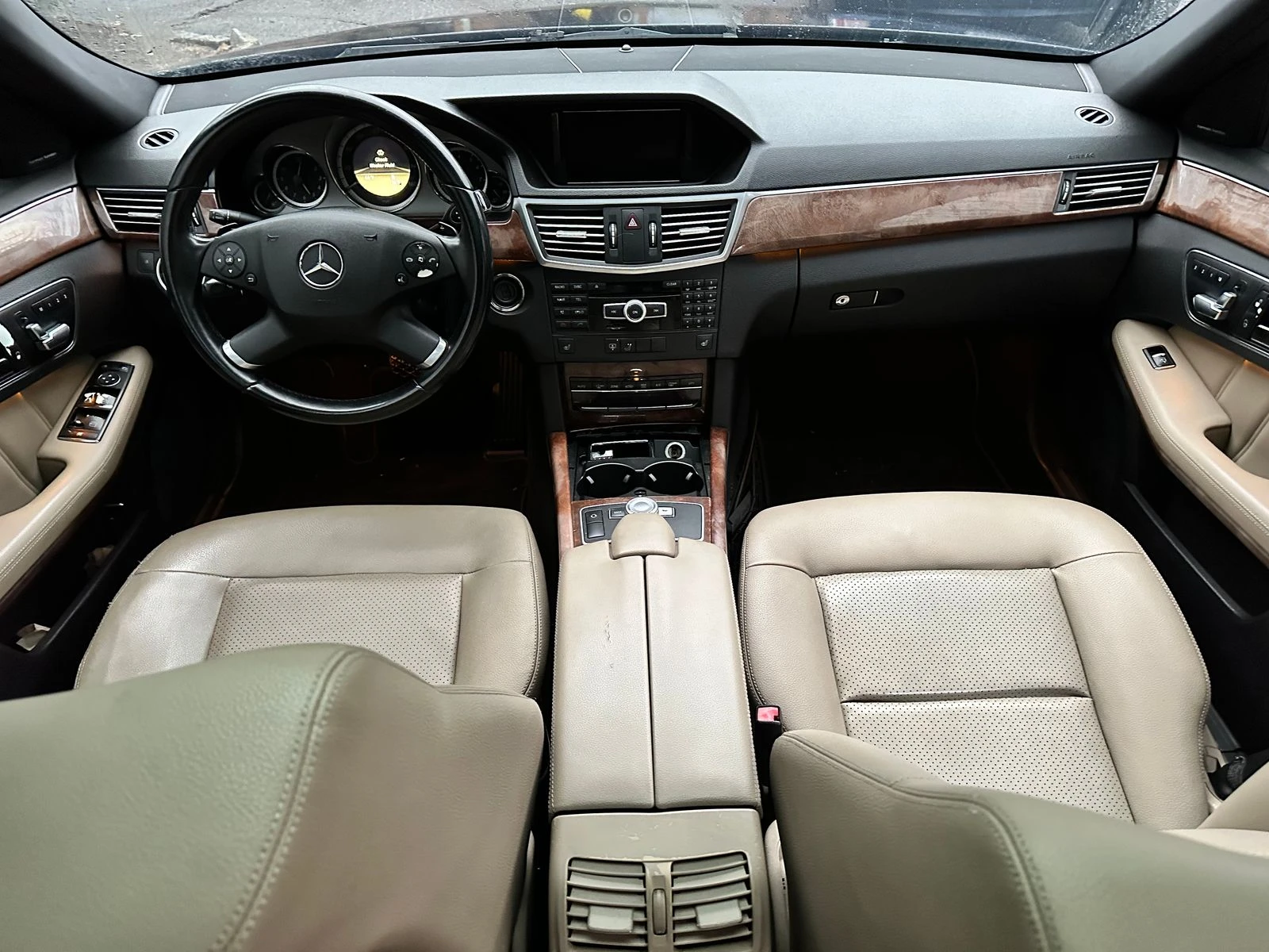 Mercedes-Benz E 350 AMBIENT* HARMAN* КАМЕРА* BUY NOW/ФИКС ЦЕНА ДО БГ - изображение 10