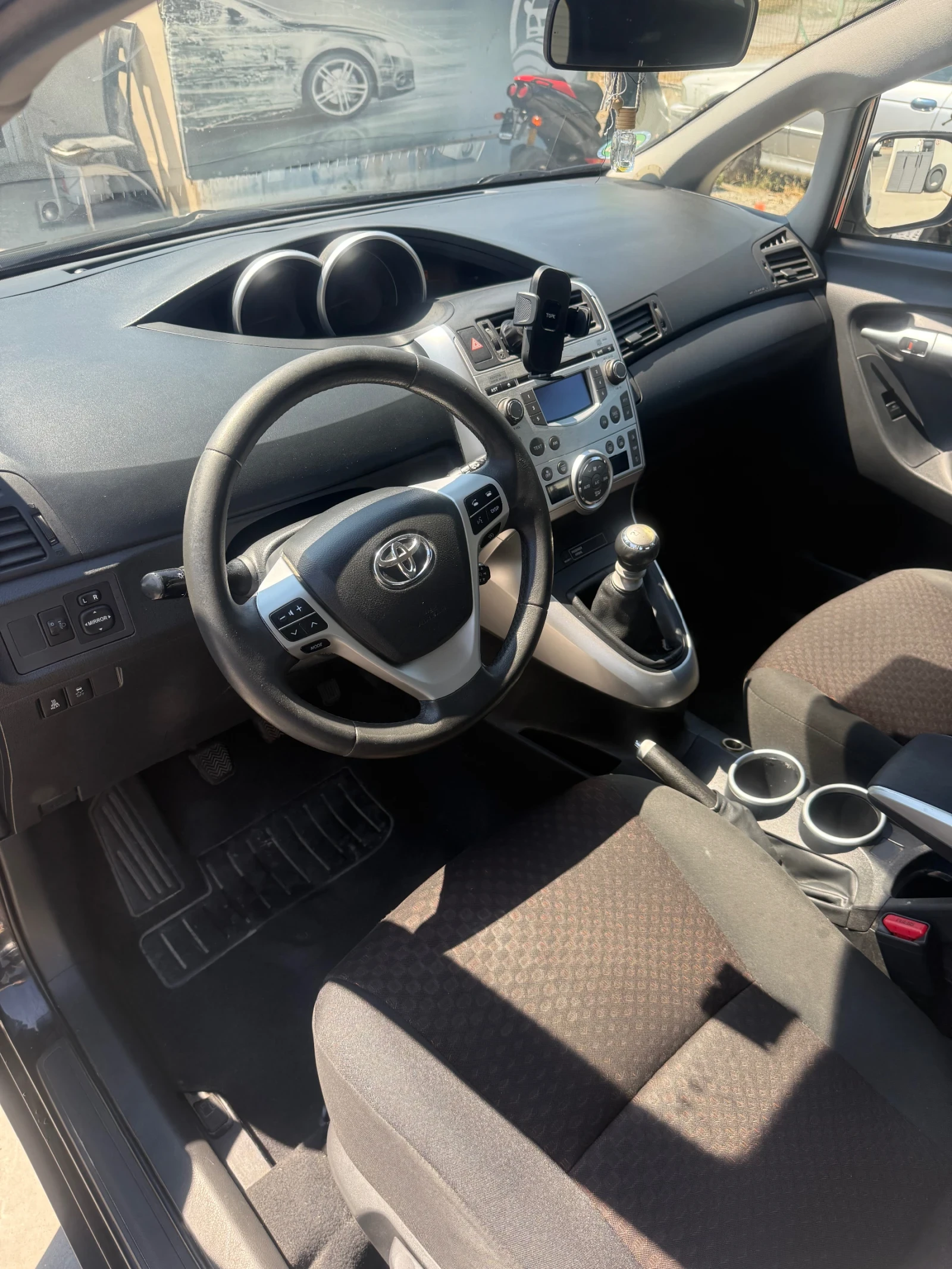 Toyota Verso 2.0 D4D 126к.с - изображение 6