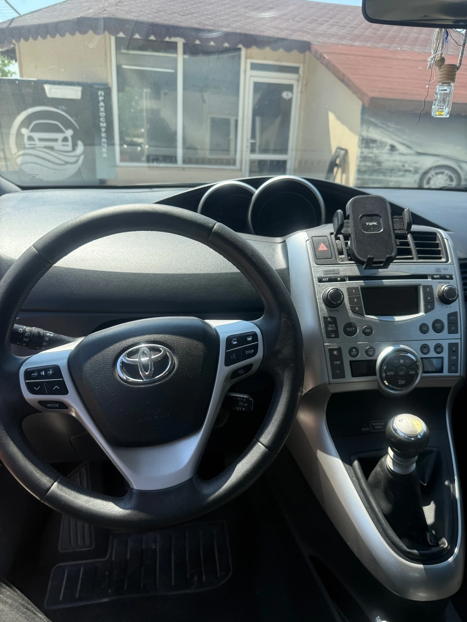 Toyota Verso 2.0 D4D 126к.с - изображение 7