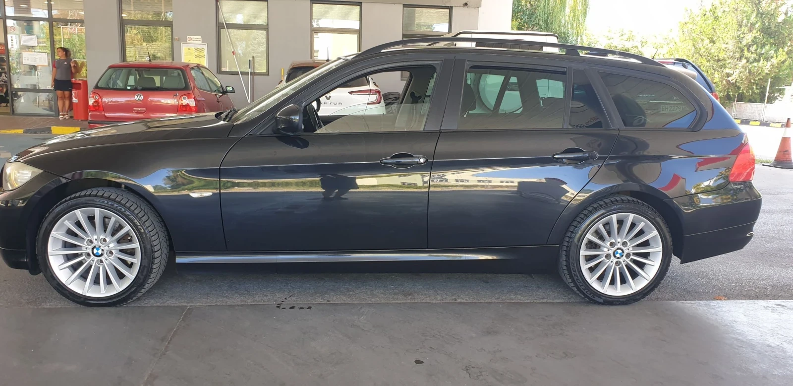 BMW 320 2.0 - изображение 2