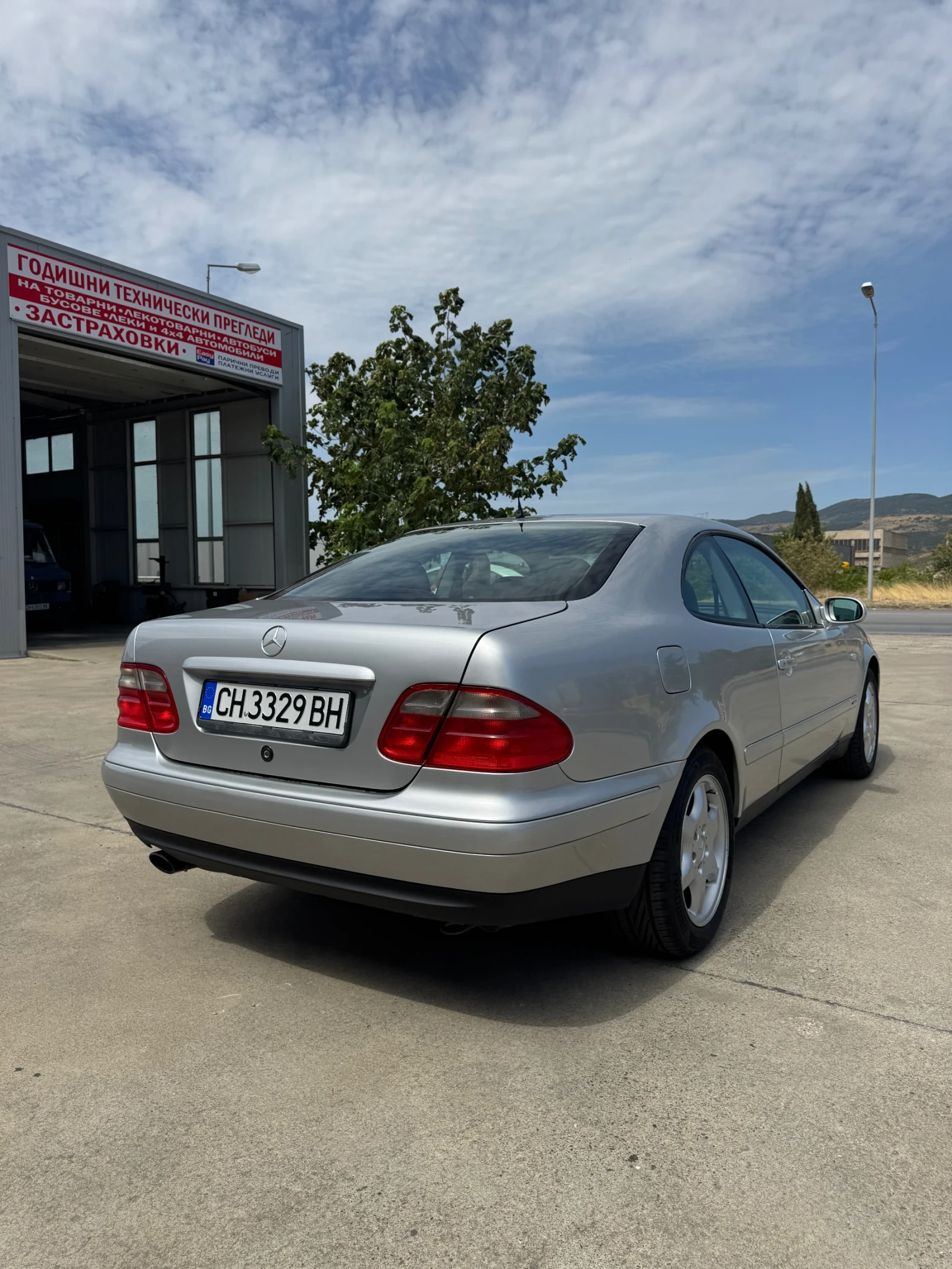 Mercedes-Benz CLK 2.3 бензин - изображение 4