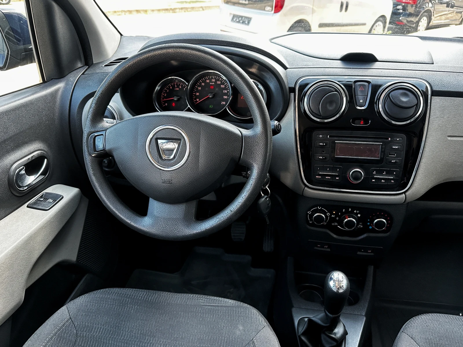 Dacia Lodgy 1.5dCi/ КЛИМА - изображение 7