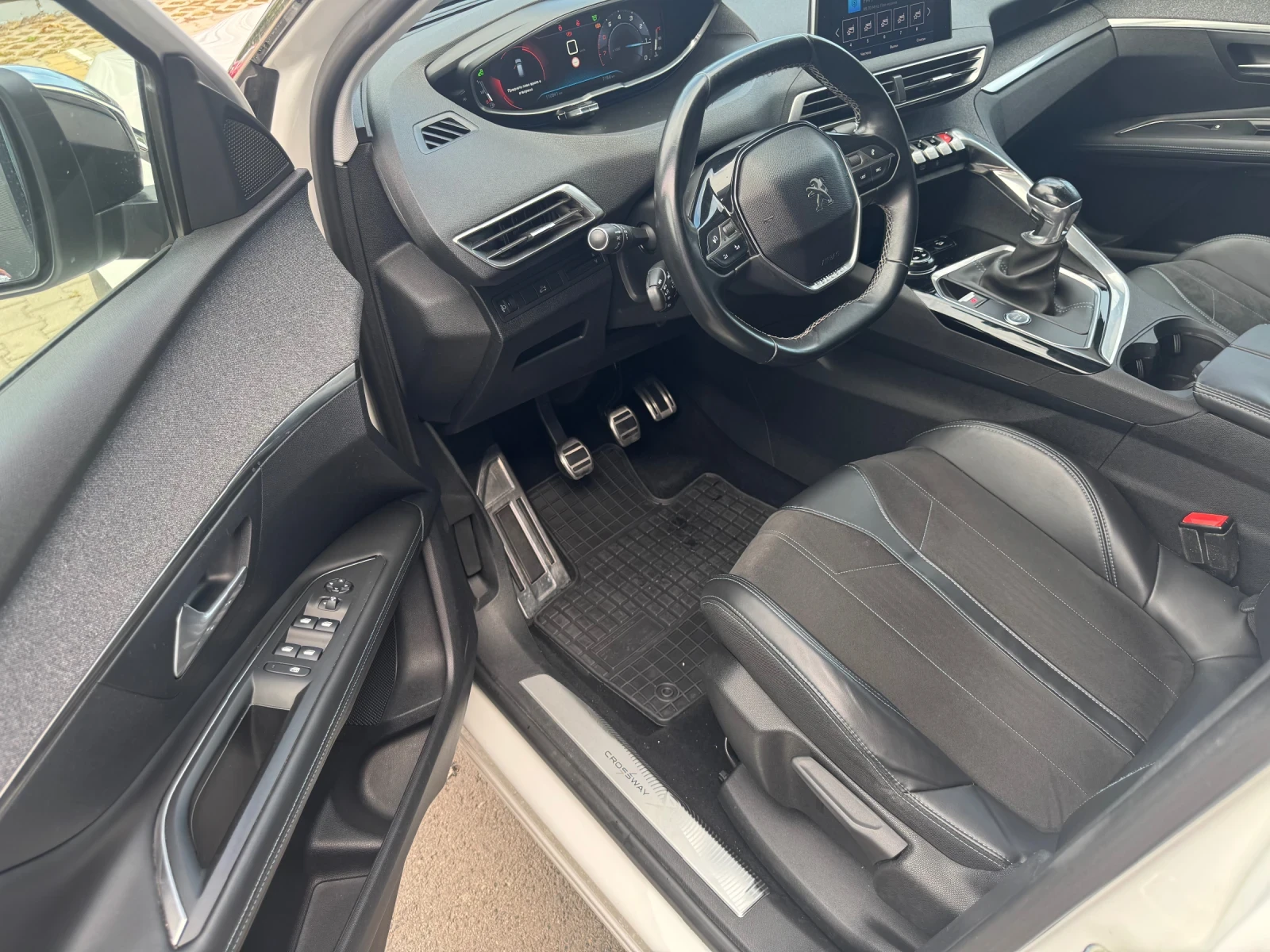 Peugeot 3008 KEYLESS / МЪРТВА ТОЧКА / CROSSWAY / 111 хил км - изображение 6