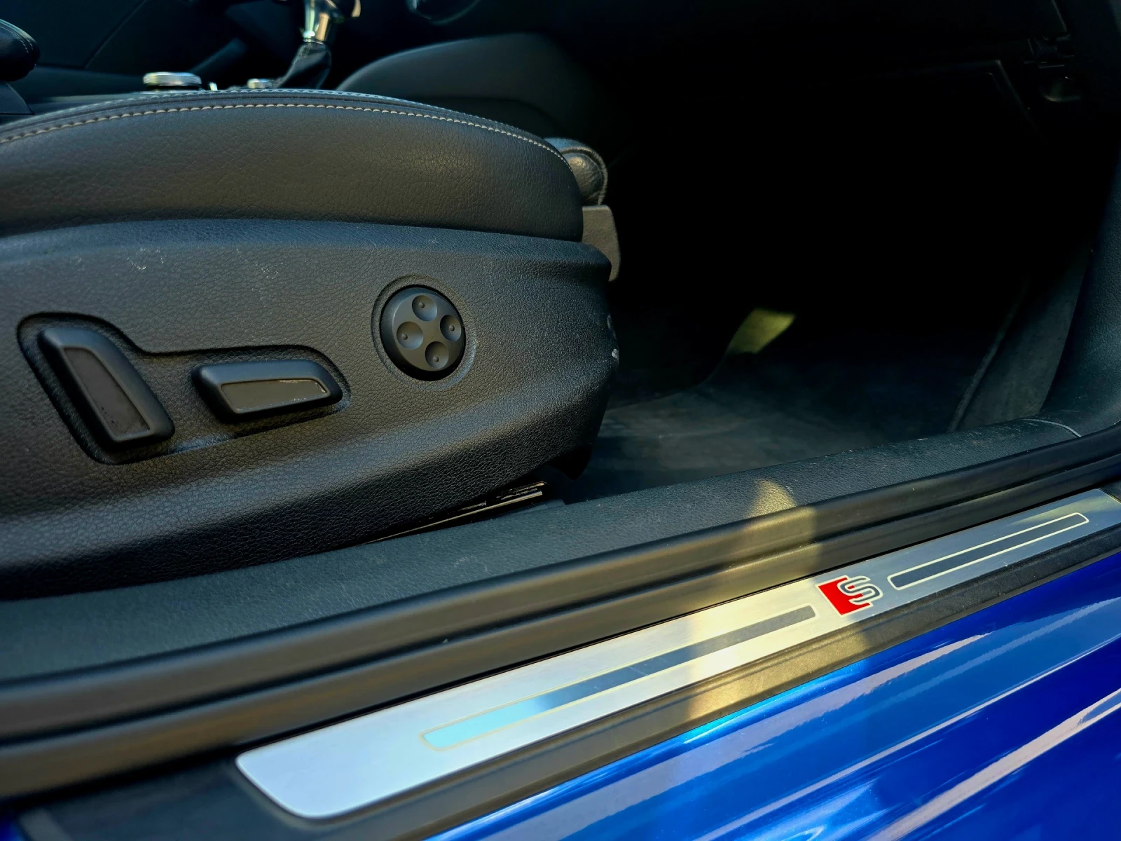 Audi S3 Premium Plus - изображение 8