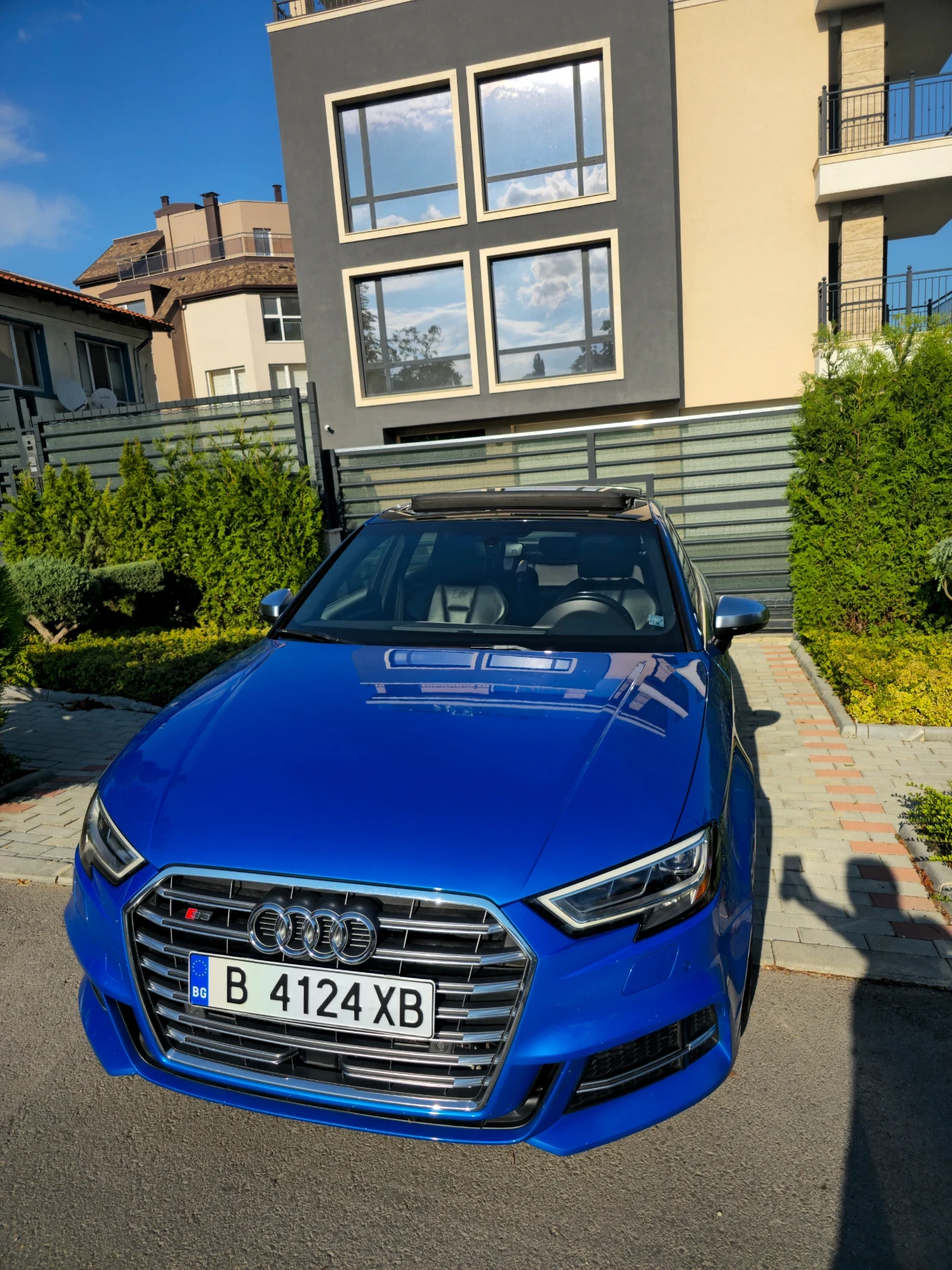 Audi S3 Premium Plus - изображение 2