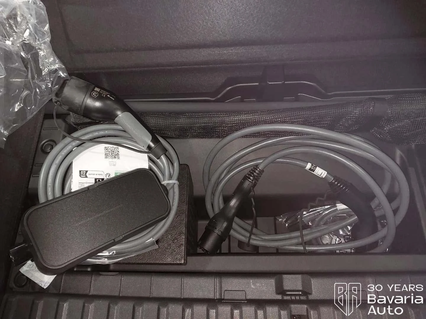 BMW iX 40 xDrive Sport | Mobile.bg   13