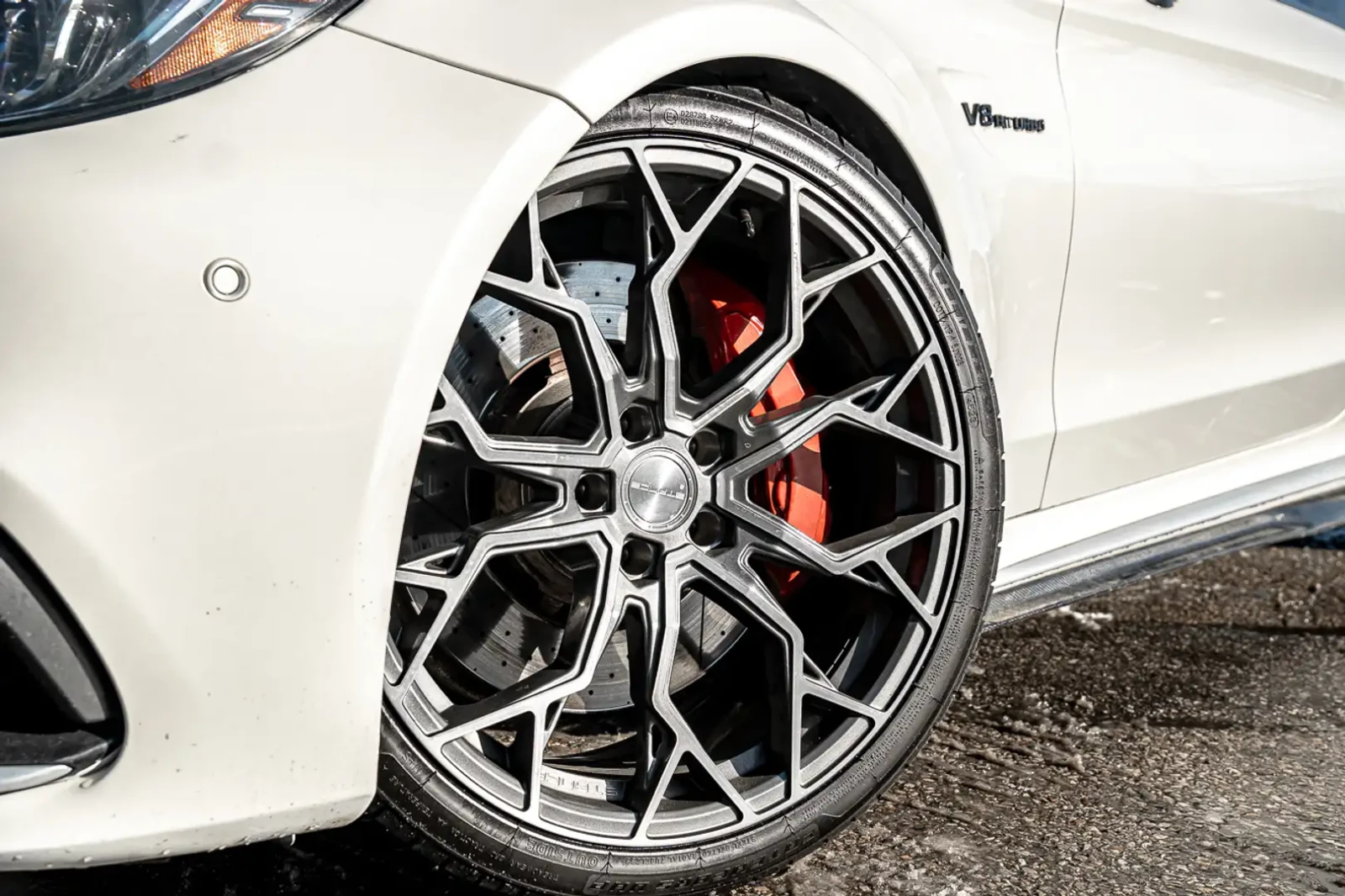 Mercedes-Benz C 63 AMG CARBON EDITION* BURMESTER* ADAPTIVE LED* FULL MAX* | Mobile.bg   4