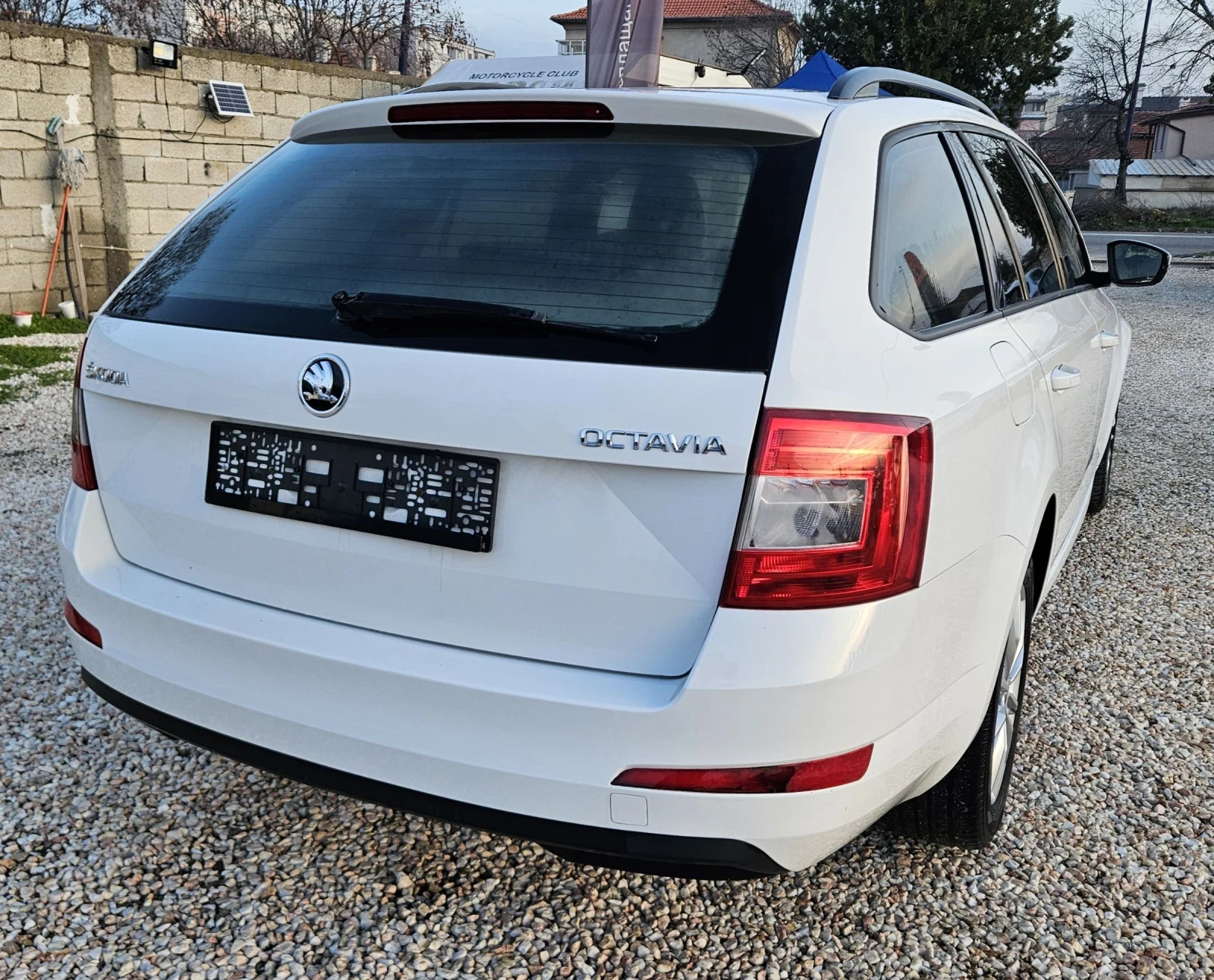 Skoda Octavia 1.6 TDI.. - изображение 5