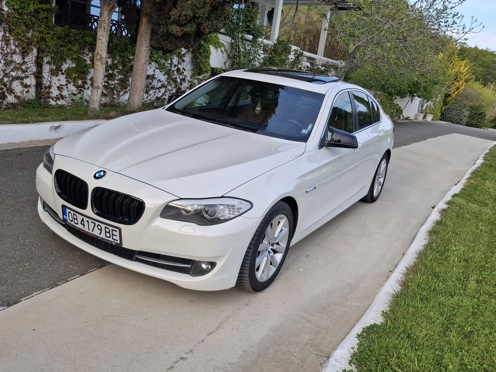 BMW 523 F10 | Mobile.bg � ����������� 1