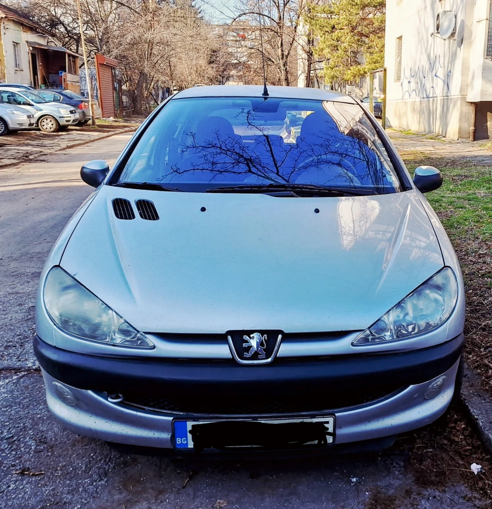 Peugeot 206 1.4 бензин, хечбек, 88 к.с. - изображение 2