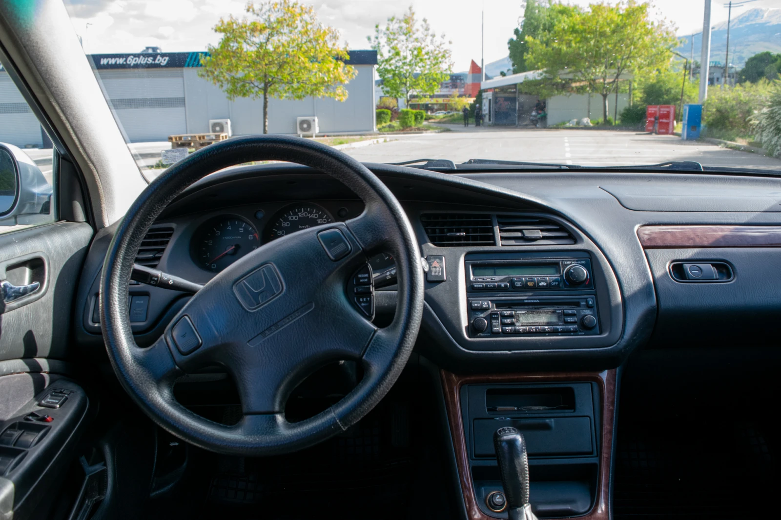 Honda Accord, снимка 10 - Автомобили и джипове - 54482735