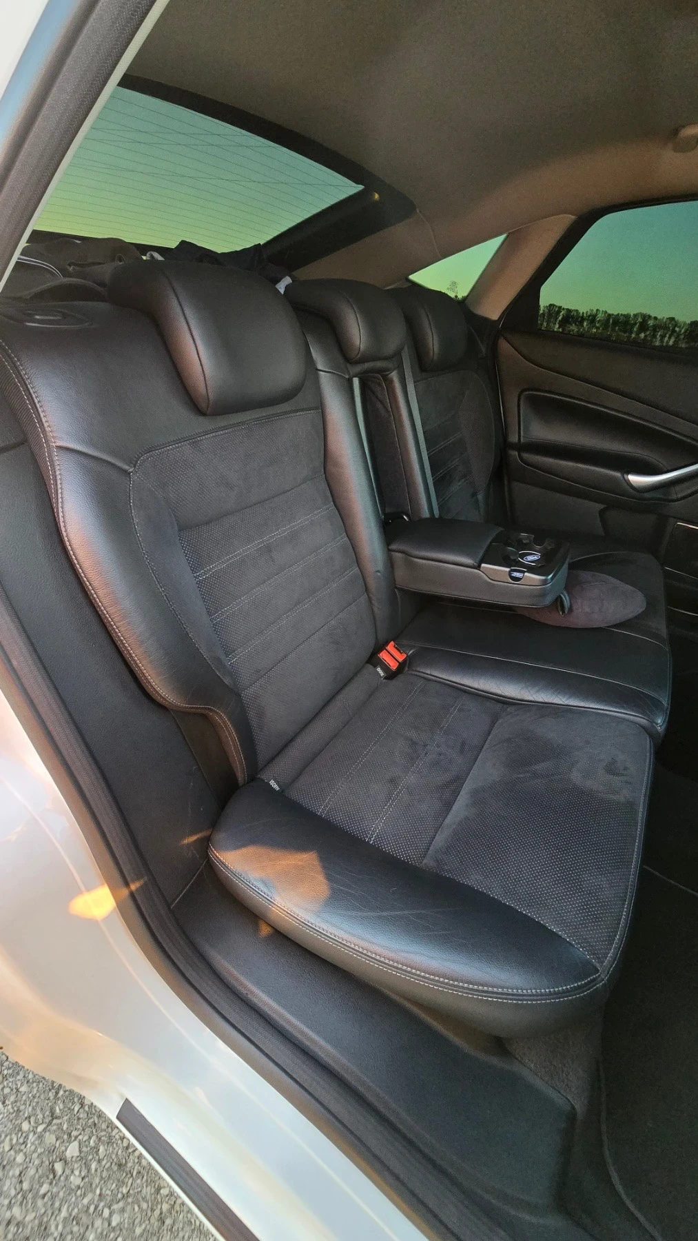Ford Mondeo, снимка 5 - Автомобили и джипове - 54706304