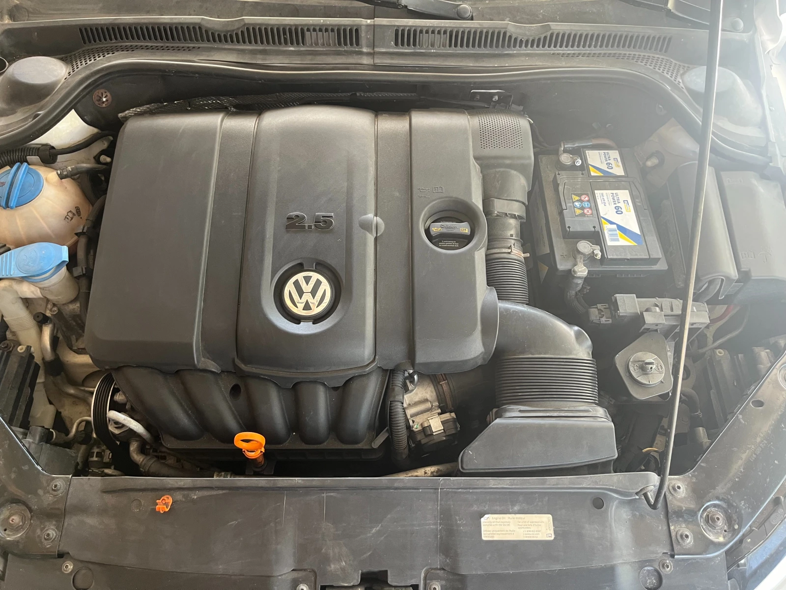 VW Jetta mk6 2.5 VR5, снимка 13 - Автомобили и джипове - 54722181