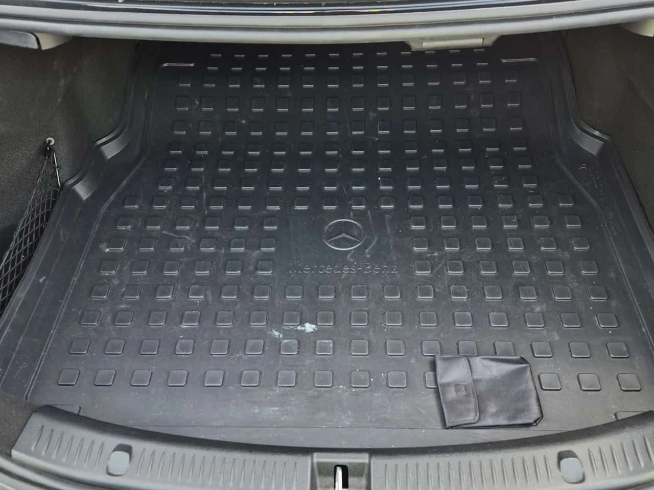 Mercedes-Benz E 53 AMG CARFAX, снимка 13 - Автомобили и джипове - 54753881