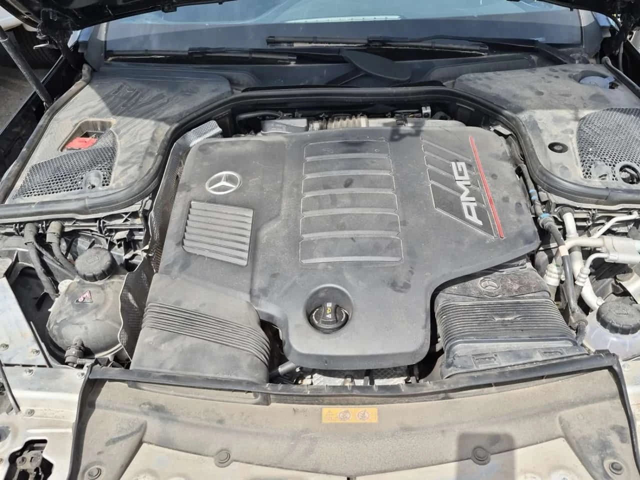 Mercedes-Benz E 53 AMG CARFAX, снимка 14 - Автомобили и джипове - 54753881
