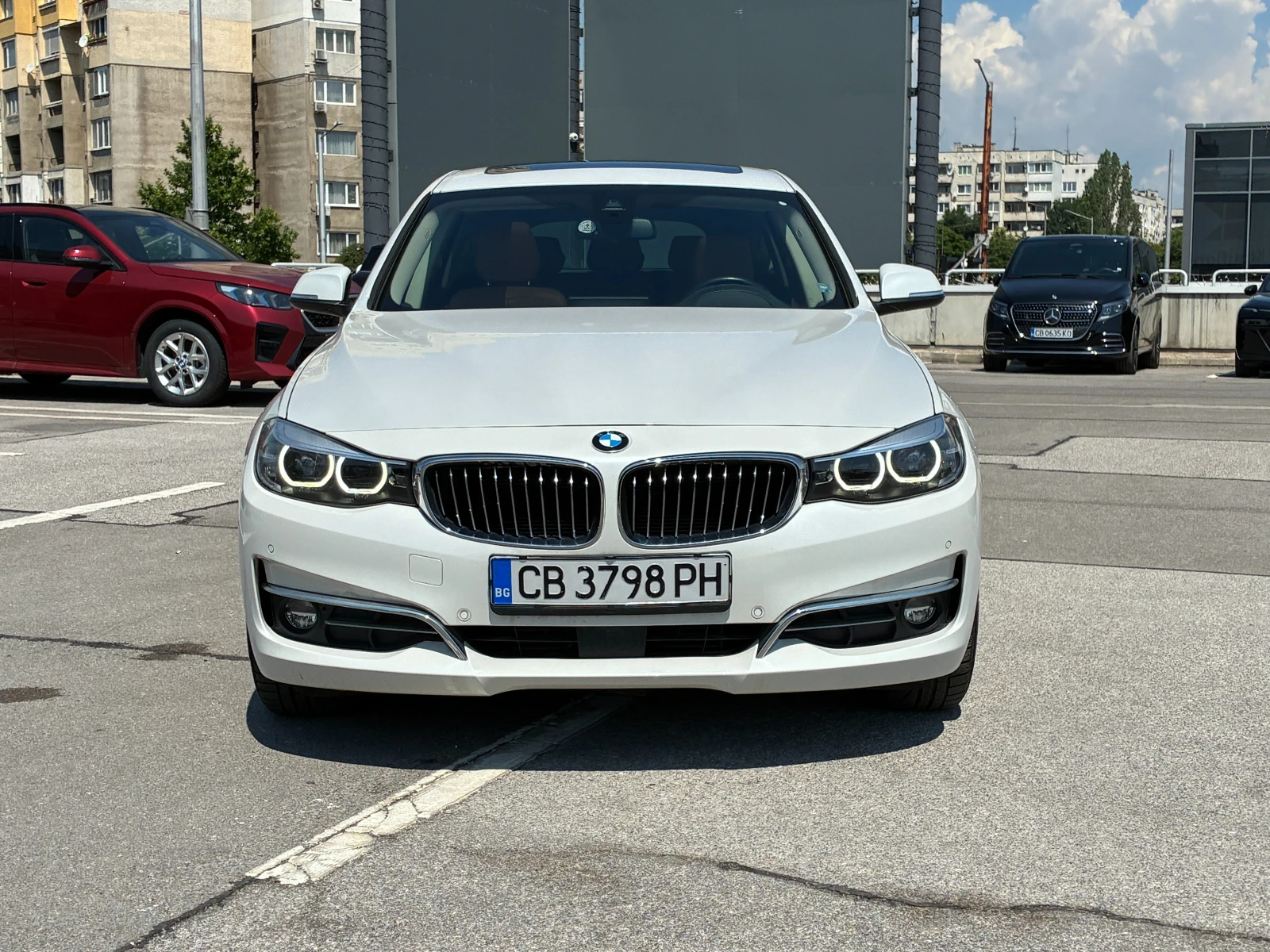 BMW 320 320d xDrive Gran Turismo, снимка 8 - Автомобили и джипове - 55024300