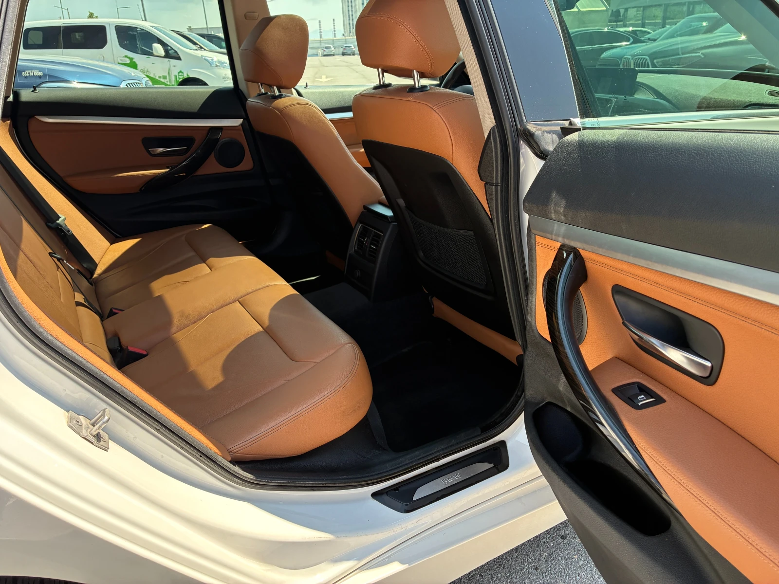 BMW 320 320d xDrive Gran Turismo, снимка 16 - Автомобили и джипове - 55024300