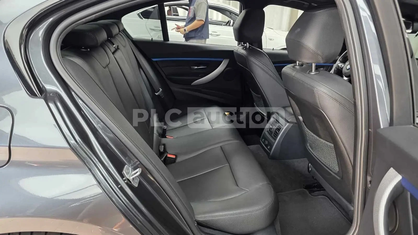 BMW 330 * HEAD-UP * FULL M PACK * CAMERA * FIXED PRICE *  | Mobile.bg � ����������� 14