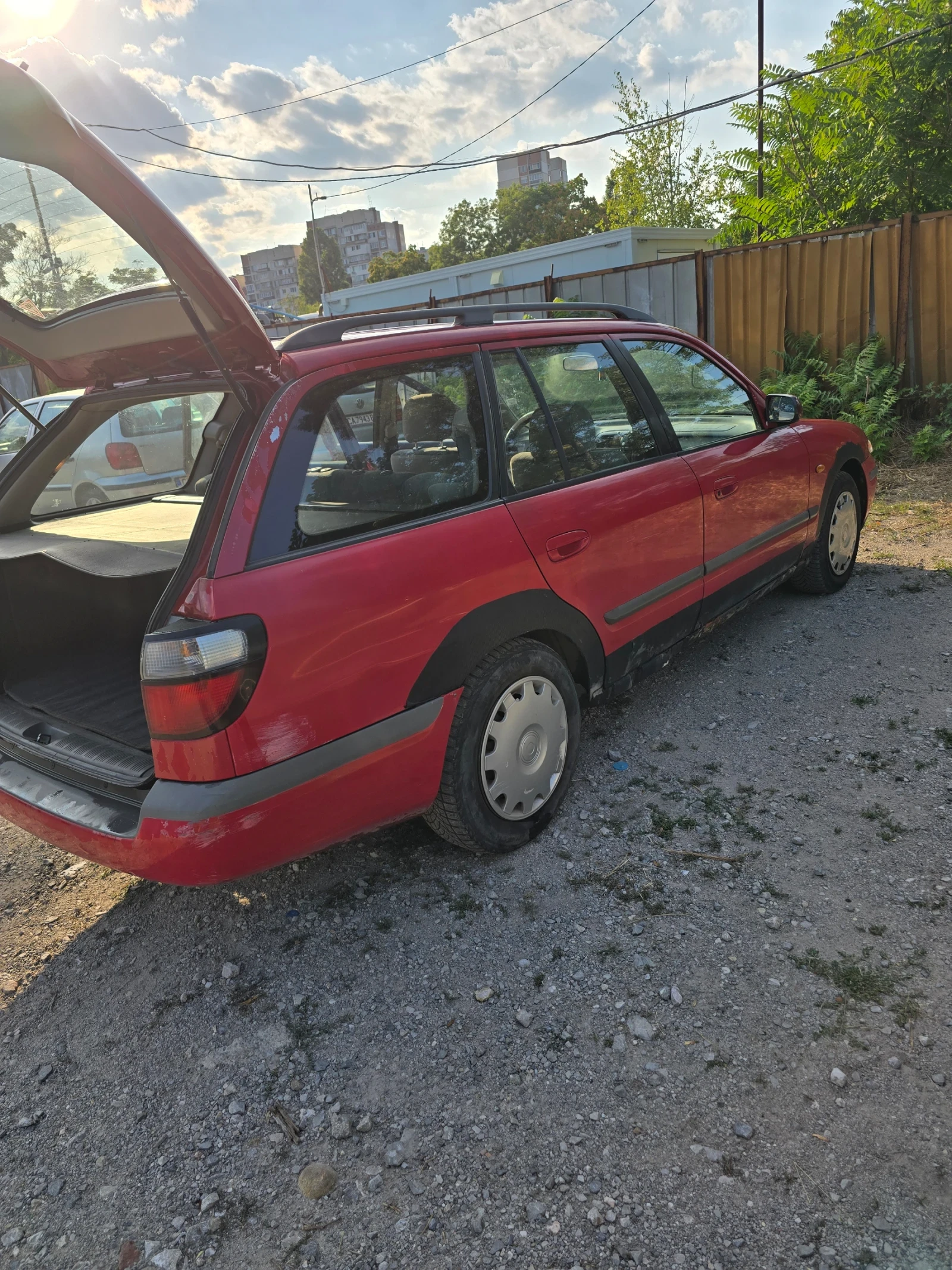 Mazda 626, снимка 11 - Автомобили и джипове - 56202323