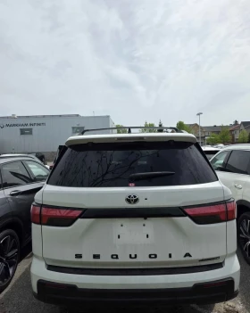 Toyota Sequoia TRD OFF ROAD * HYBRID * V6 * 23700KM * ЦЕНА ДО БГ , снимка 4