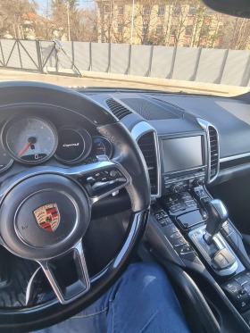 Porsche Cayenne, снимка 9 - Автомобили и джипове - 45471431