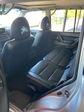 Mitsubishi Pajero 3.2 DiD / 165к.с. - 8000 лв. / 4090.34 € - 40702972 8
