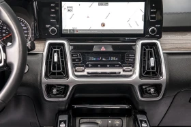 Kia Sorento X-LINE EX* DISTRONIC* LANE ASSIST* ПАНО* CARPLAY - 44900 лв. / 22957.01 € - 37745337 11