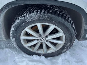 VW Tiguan * Wolfsburg Edition * CARFAX * БЕЗ ПЪРВОНАЧАЛНА ВН - 9650 € / 18873.76 лв. - 12543560 7