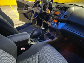 Toyota Rav4 2.2 D2D 136к.с. Перфектна - 5500 € / 10757.07 лв. - 93223727 4