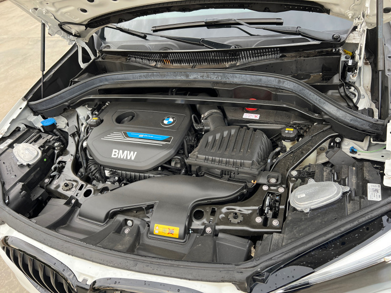 BMW X1 Xdrive25e FULL M-pack, снимка 16 - Автомобили и джипове - 46247961