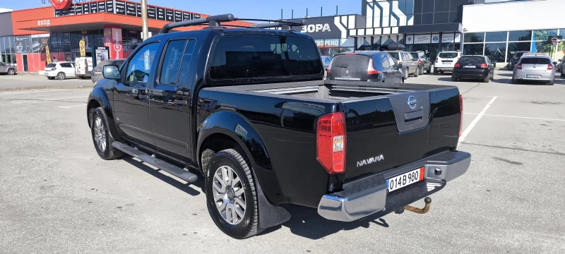 Nissan Navara 3.0 V6 Diesel КЛИМАТРОНИК ШВЕЙЦАРИЯ, снимка 4 - Автомобили и джипове - 47682587