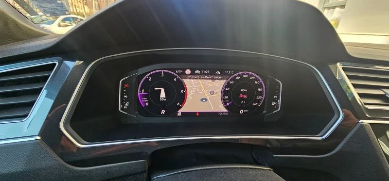 VW Tiguan R-Line Black IQ light Digital cockpit TOP, снимка 12 - Автомобили и джипове - 48848147