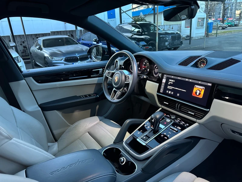 Porsche Cayenne, снимка 16 - Автомобили и джипове - 49290942