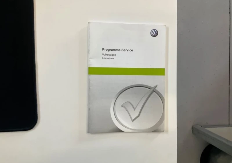 VW Tiguan 2.0TDI 4MOTION* Offroad Pack* 360&#39;* Memory* Ke, снимка 15 - Автомобили и джипове - 52628189