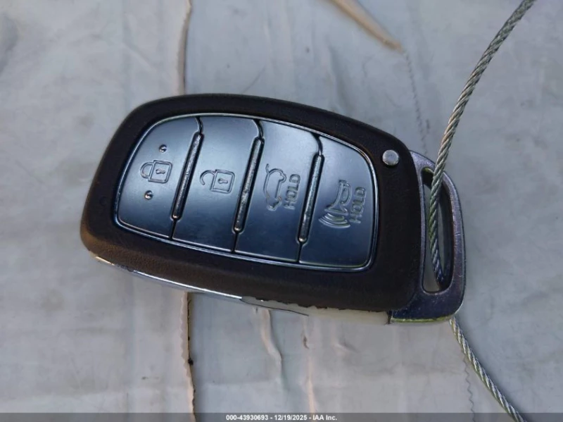 Hyundai Tucson 2.4l Ultimate, снимка 11 - Автомобили и джипове - 53577405